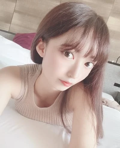 Sexy video app girl online screenshot
